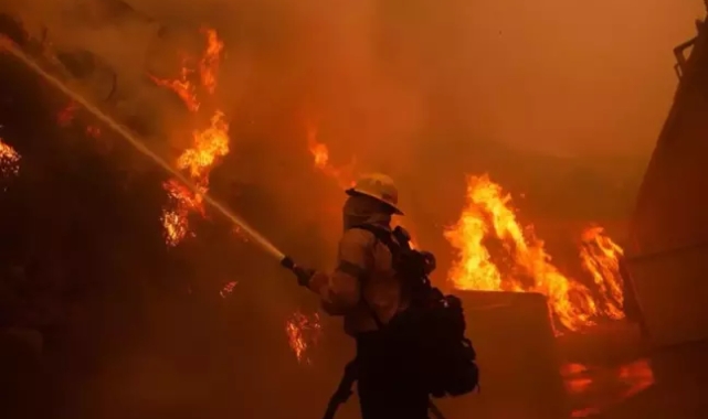 Ülkeyi ayağa kaldıran yangın