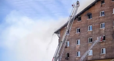 Yangın merdiveni dumanı üst katlara taşımış
