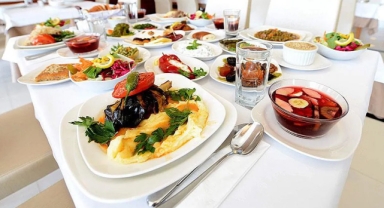 4 kişilik bir ailenin iftar maliyeti cep yakıyor