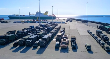 ABD, Yunanistan'a Silah ve Mühimmat Sevkiyatını Sürdürüyor: Türkiye'ye Yakın Bölgelerde Askeri Yığınak Artıyor