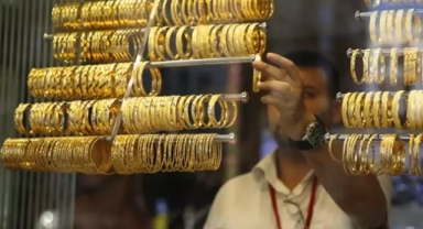Altın rekora yaklaşıyor