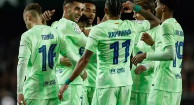 Barcelona Valencia'yı paramparça etti