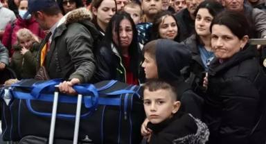 Santorini'de olağanüstü hal ilan edildi