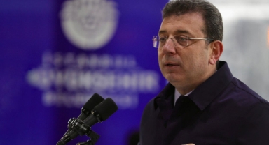 'Yapılan zulmü kitaba döksek kitaplık dolar'