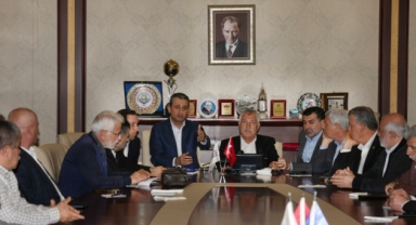 Adana Büyükşehir Belediye Başkanı Zeydan Karalar, Suriye'deki Katliamların Durması İçin Çağrıda Bulundu