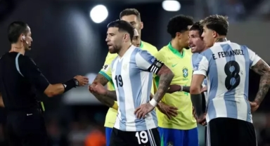 Arjantin Messi'nin olmadığı maçta inanılmazı başardı 