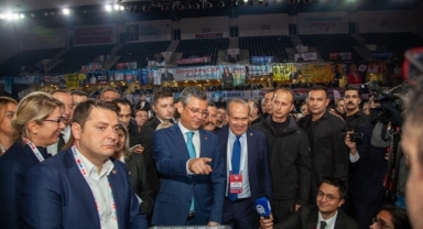 CHP'nin olağanüstü kurultayına iptal başvurusu