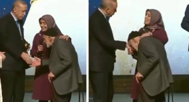 Erdoğan 92 yaşındaki vatandaşa elini öptürdü