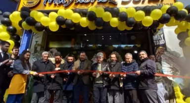Maydonoz Döner'in otomobilleri satışa çıktı