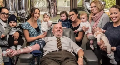 Milyonlarca bebeğin hayatını kurtaran adam öldü 