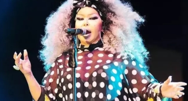 Mücevher mağazası kapattırdı