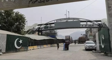 Pakistan ve Afganistan arasında geçici ateşkes anlaşması