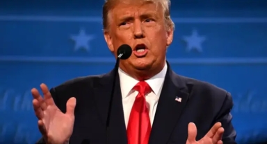 Trump'tan Kanada'ya misilleme gecikmedi