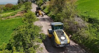 Altıeylül’de Kırsal Mahallelerde Yol Seferberliği Başladı