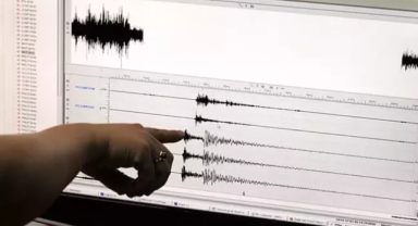 Bir ilimiz daha güne depremle uyandı 