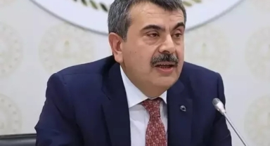 Depremden sonra İstanbul'da 4 okul binası boşaltıldı