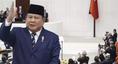 Devlet Başkanı iki Türk lidere övgü yağdırdı 