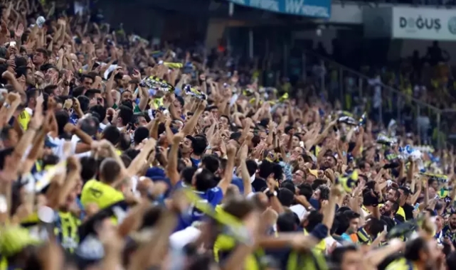 Fenerbahçe'nin yıldızından olay paylaşım