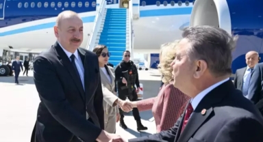 İlham Aliyev'i Erdoğan karşılamaya gitmedi 