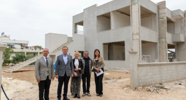 Mersin Yenişehir Belediye Başkanı Abdullah Özyiğit, Devam Eden Projeleri Yerinde İnceledi
