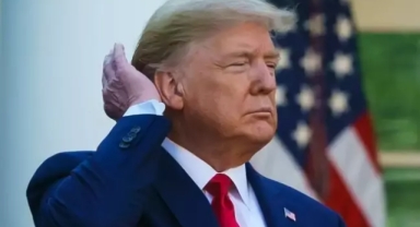 Trump'tan 'güzel saçları' için ilginç karar