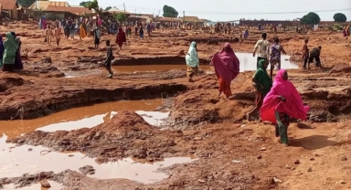 151 kişi hayatını kaybetti