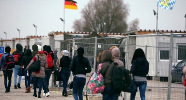 Almanya'dan sınır dışı dalgası