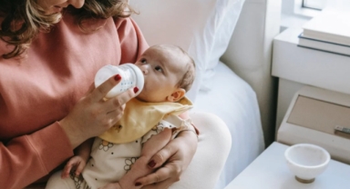 Anne sütü satışı yasaklandı