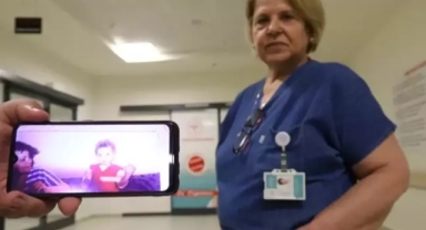 Büyük tesadüf kızının isteme töreninde ortaya çıktı