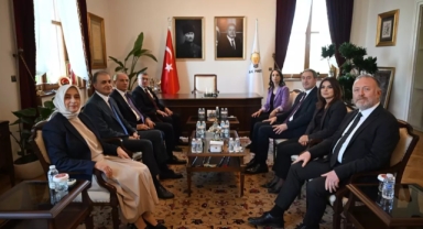 DEM Parti ziyareti sonrası AK Parti'den ilk açıklama