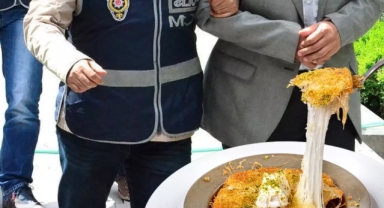 Künefe zincirine FETÖ operasyonu