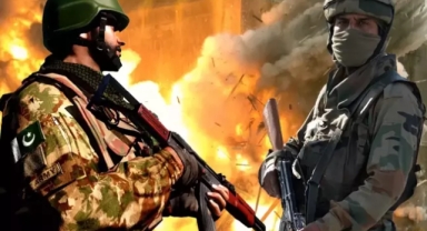 Önlerini çıkanı vurup tek tek indirdiler 