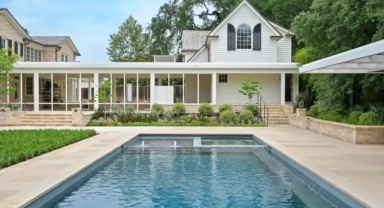 Ünlü oyuncu milyon dolarlık evini satışa çıkardı 