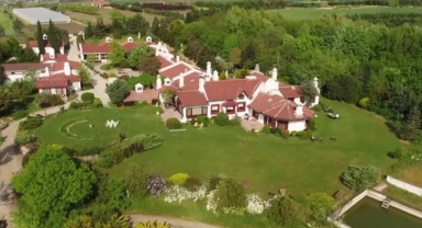 Yasak aşkın gölgesindeki çiftlik satışta 