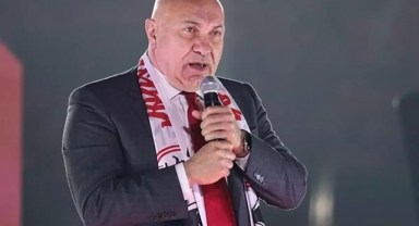 115 yıllık kulübün logosunu değiştirdi