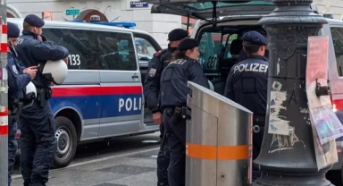 Avusturya'da ortaokula silahlı saldırı