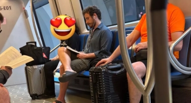 Cem Yiğit Üzümoğlu halkla iç içe yolculuk yaptı