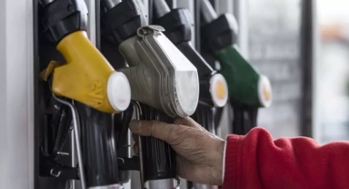 İran-ABD gerilimi petrolü vurdu