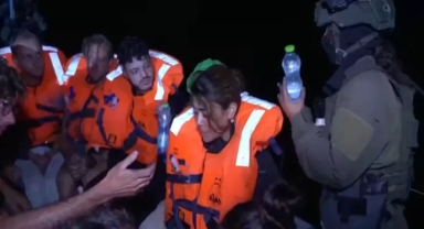 İsrail aktivistleri hapishanede ayrı hücrelerde tutacak