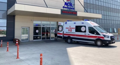 Kurban eti çekerken felaketi yaşadı 