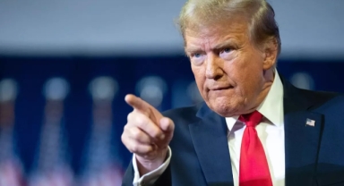  Trump yine hakaretler savurdu