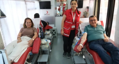 Altıeylül Belediyesi ve Kızılay'dan Anlamlı Kan Bağışı Kampanyası: 