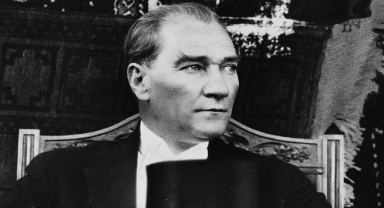 Atatürk'e Yer Yok