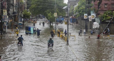 Pakistan'da Muson felaketi can aldı