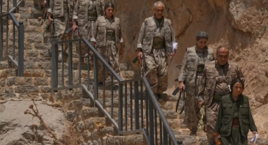 Törende kimler yar aldı?