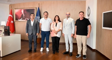 Aydın Büyükşehir Belediye Başkanı Özlem Çerçioğlu, AK Parti Burdur İl Yönetimini Ağırladı