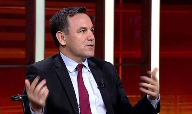 Deniz Zeyrek’ten Çarpıcı İddia: “Kamu Bankası Müdürü, Akrabasının Şirketine 1 Milyar TL Kredi Verdi”