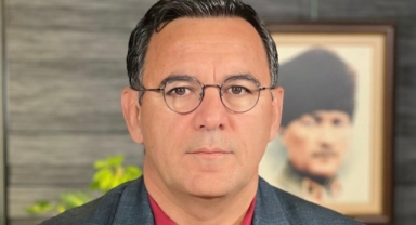 Deniz Zeyrek’ten Sert Tepki: “Ülkede Olanlardan Utanıyorum”