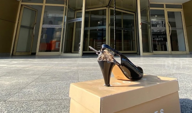 Kırık Topuklu Ayakkabı ile Çerçioğlu’na Protesto