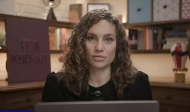 Nevşin Mengü'den Türkiye’yi Öven Gurbetçilere Tepki: